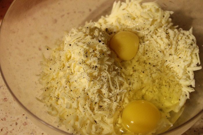 Хычин с сыром сулугуни