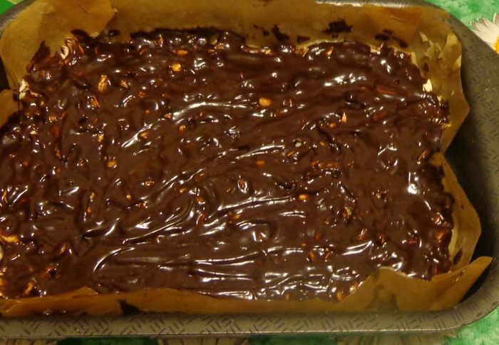 Шоколадное печенье с кешью и кремом тоффи