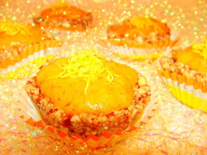 Полезное миндальное пирожное с хурмой