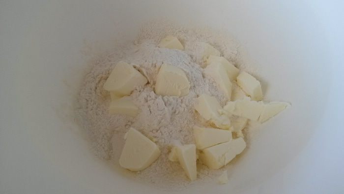 Песочные конвертики с грецкими орехами