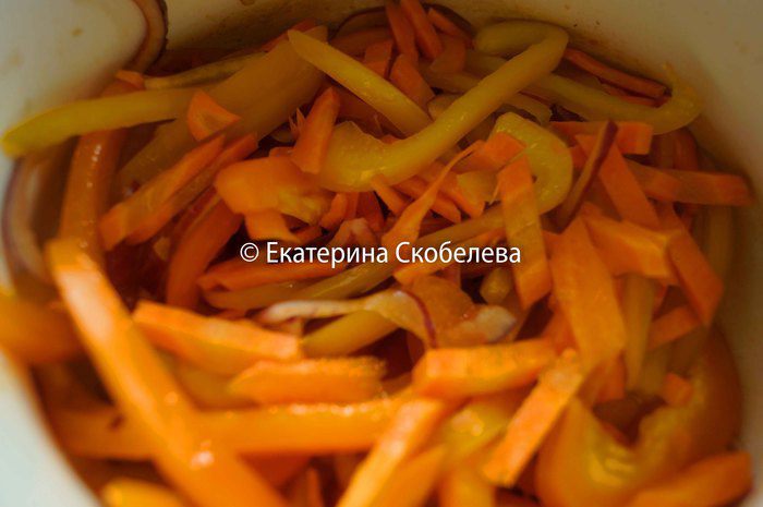 Закуска в лаваше с сочной говядиной и овощами