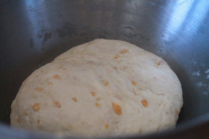 Хлеб из нута с зирой