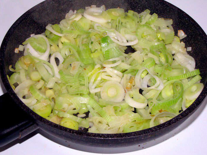 Филе лосося по-бретонски