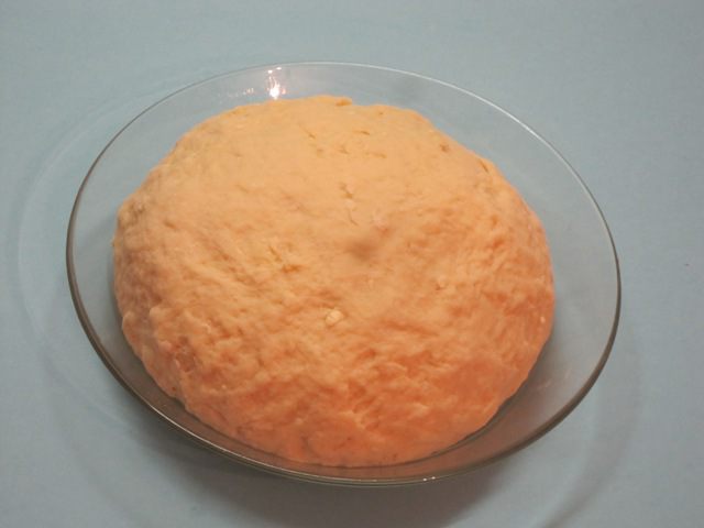 Булочки с начинкой из чернослива и яблок