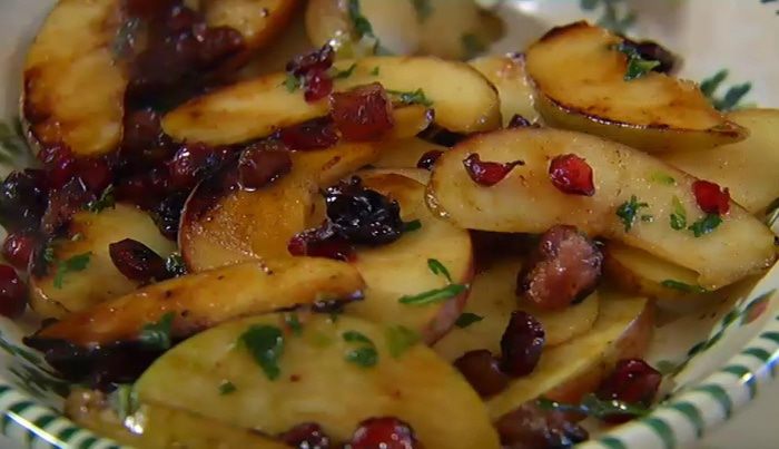 Гречневая каша с фруктовой заправкой 