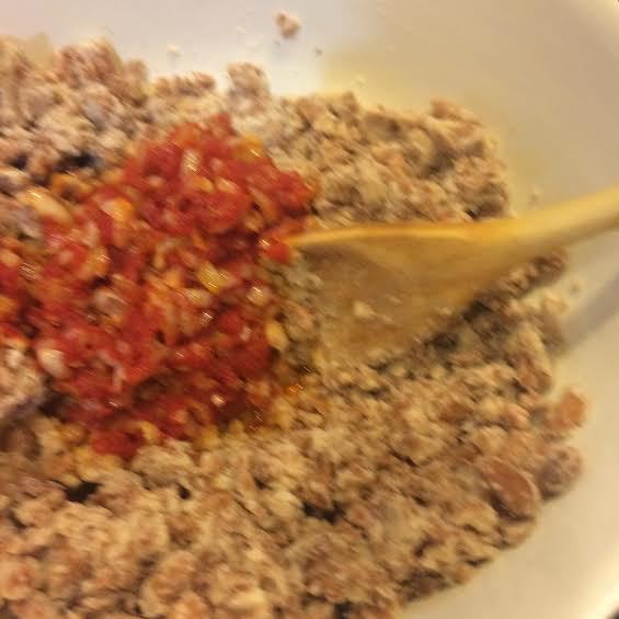 Лобиани (Лепешка с фасолью)