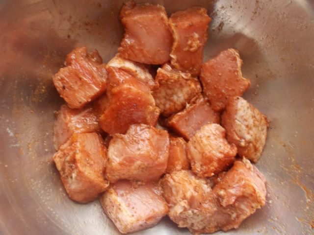 Свинина, тушенная с овощами