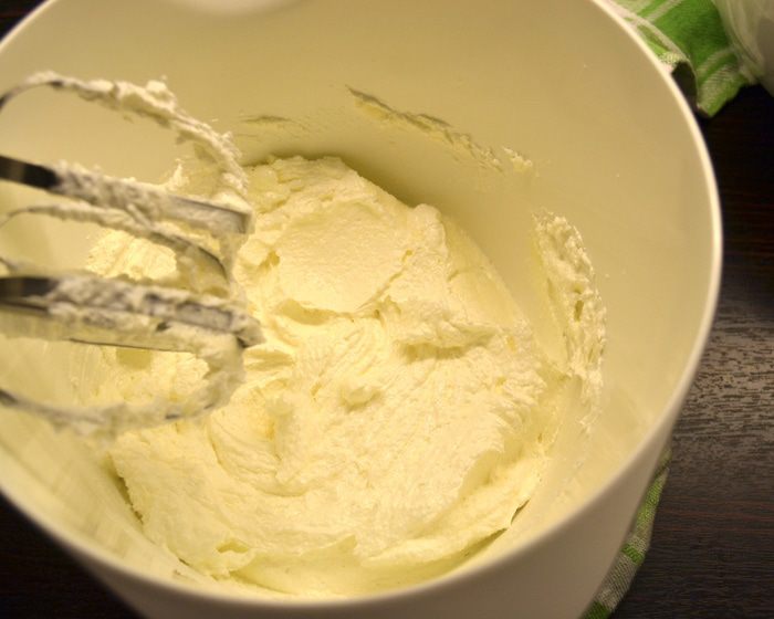 Шоколадный пирог с яблоками