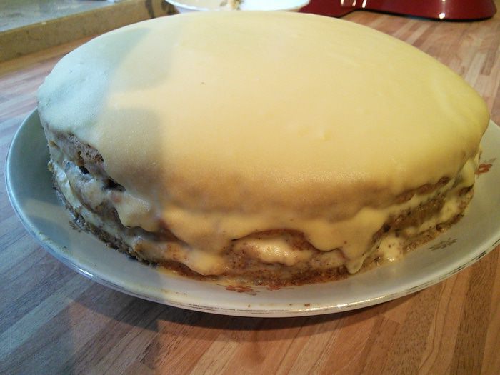 Миндальный слоеный торт