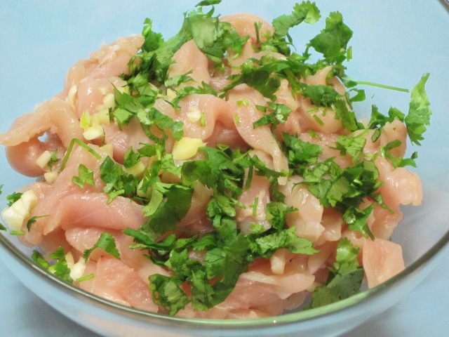 Фрикасе из курицы с грибами