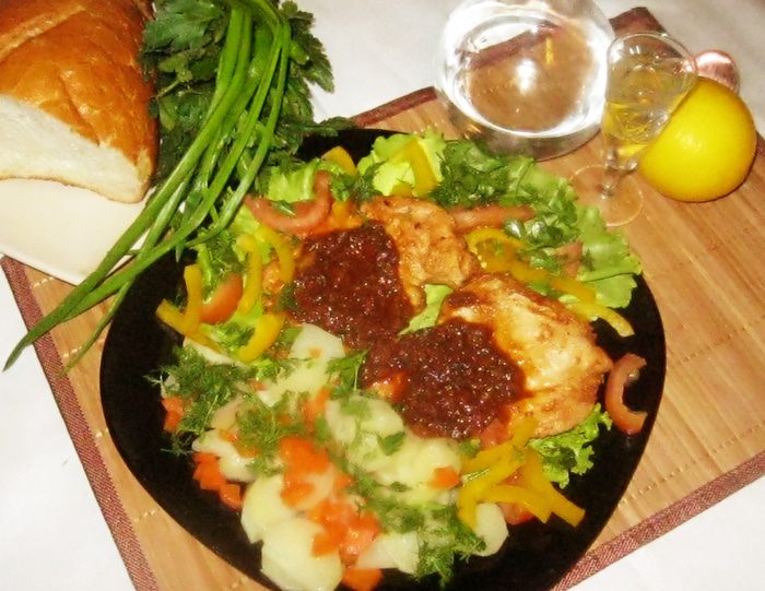 Куриная отбивная с кисло-сладким соусом