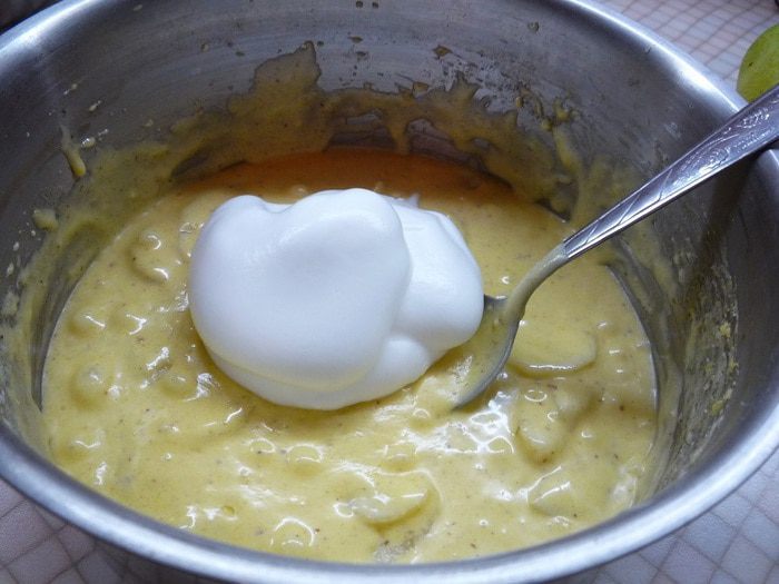 Клафути с грушами и фундуком