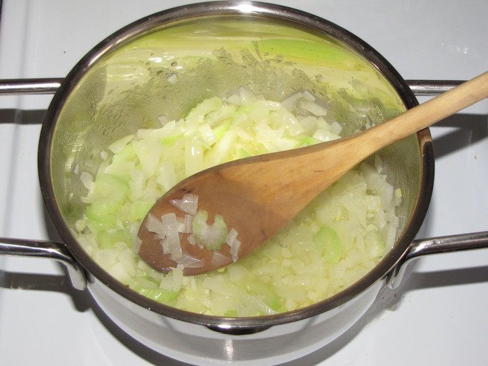 Морское ассорти в &amp;quot;гнездах&amp;quot; из тальятелле