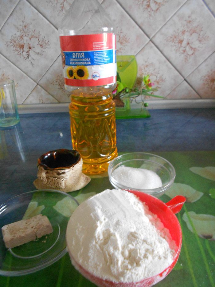 Косички из дрожжевого теста с начинкой