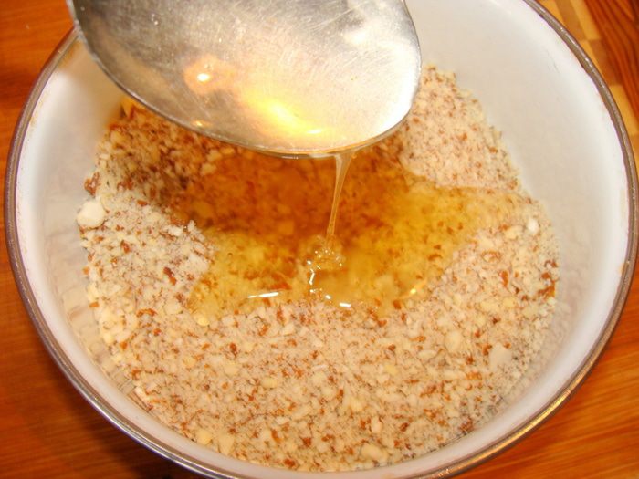 Полезное миндальное пирожное с хурмой