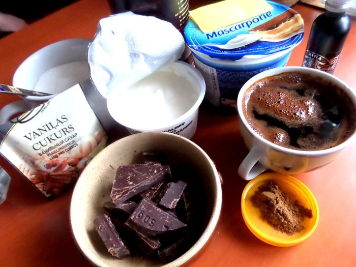 Тирамису с шоколадной крошкой