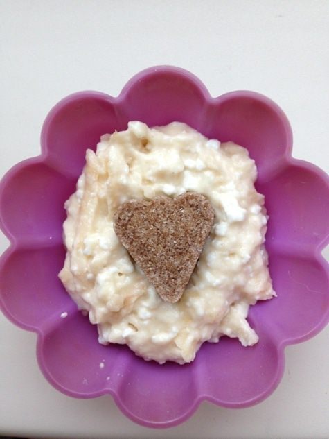 Творожно-яблочные кексы с сахарно-коричной начинкой