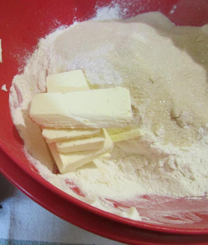 Сладкий щавелевый пирог