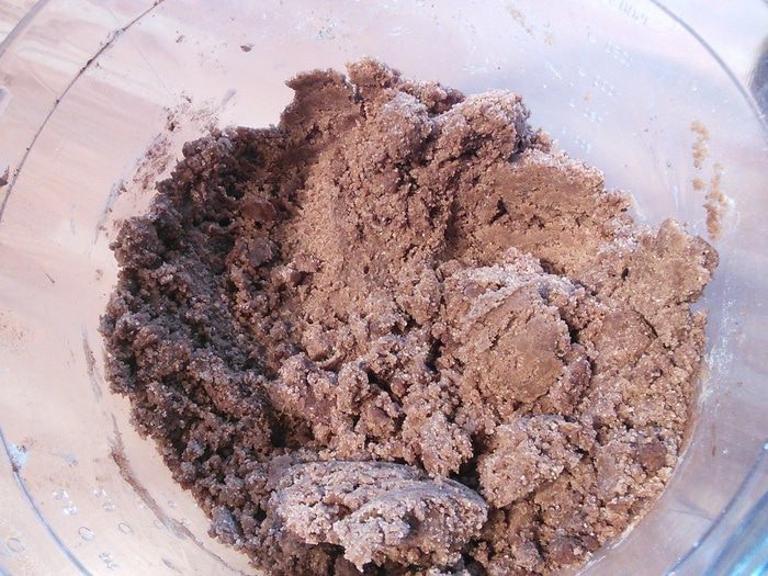Шоколадные тарталетки с панна коттой и клубникой 