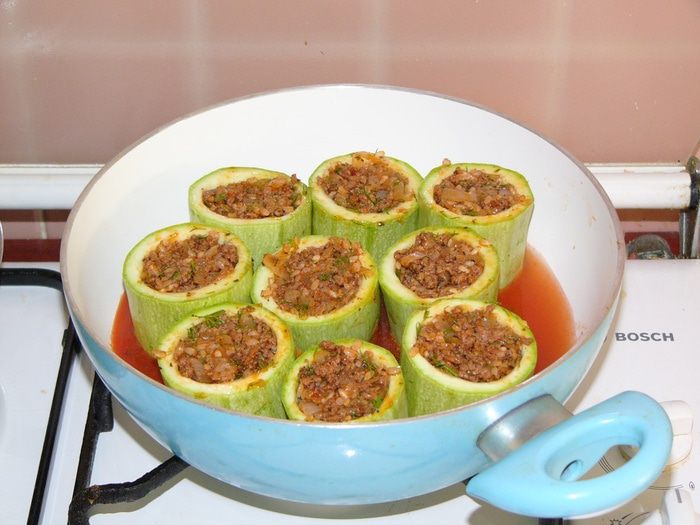 Фаршированные кабачки по рецепту турецкой свекрови (kabak dolması)