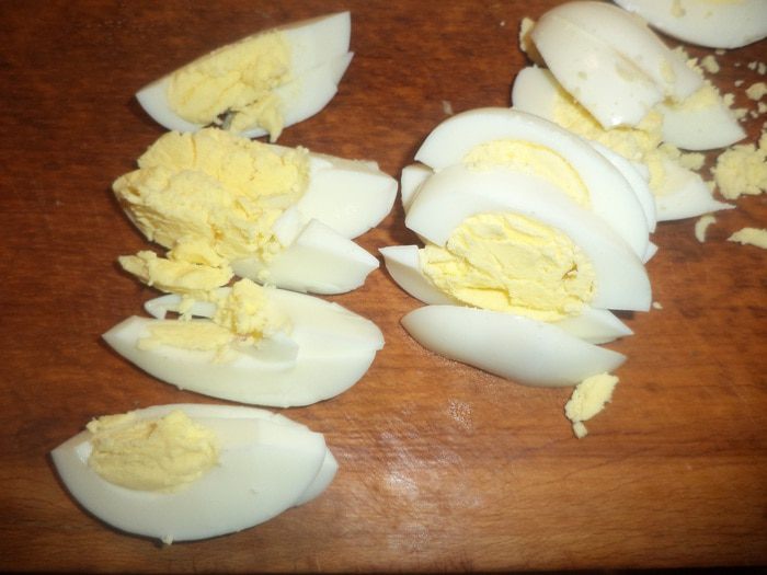 Салат с картофелем, свеклой яблоками и болгарским перцем