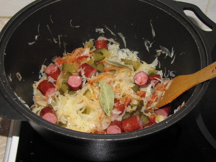 Капустная солянка с вешенками