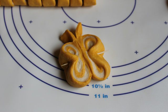 Булочки &amp;quot;Бабочки&amp;quot;