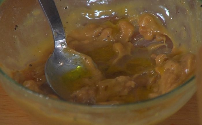 Рисовый салат с курицей, ананасом и сладким перцем 