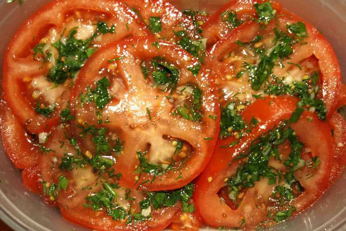 Помидоры маринованные за 30 минут