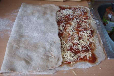 Итальянский пирог с томатами и сыром