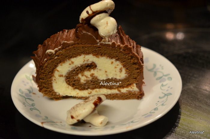 Сладкое полено с грибочками