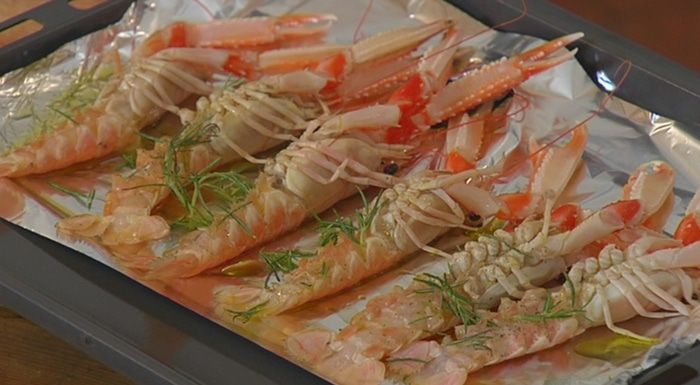 Лангустины с розмарином 