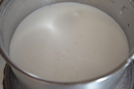 Нежнейший кокосовый крем с бананом и изюмом