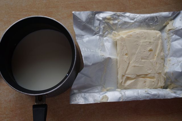 Воздушные рогалики с хрустящей ореховой начинкой (Українськи страви)