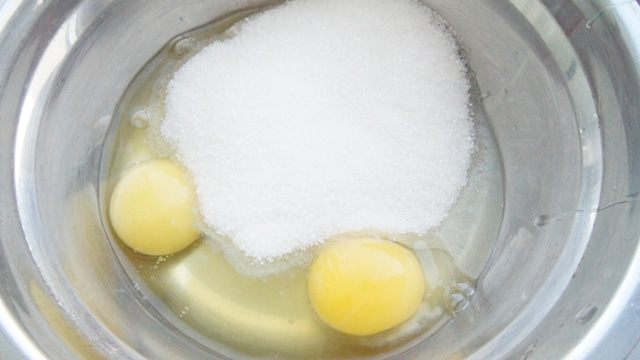 Пирог с мандаринами и йогуртовой заливкой на рубленом тесте