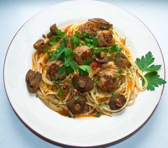 Тефтели с лесными грибочками