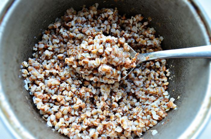 Мильфей с мясом, гречкой и овощами