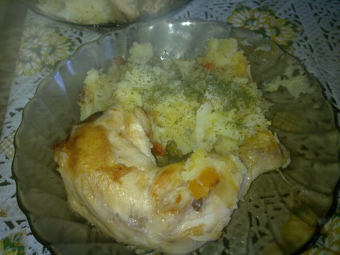 Жареный картофель с кабачком 