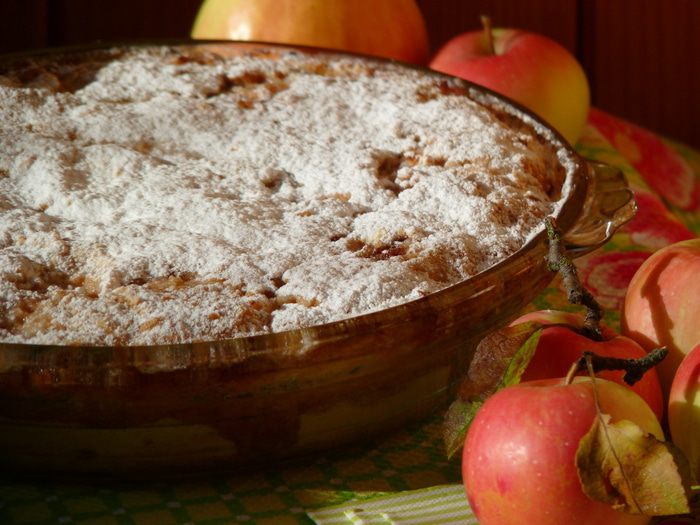 Болгарский пирог с творогом и яблоками