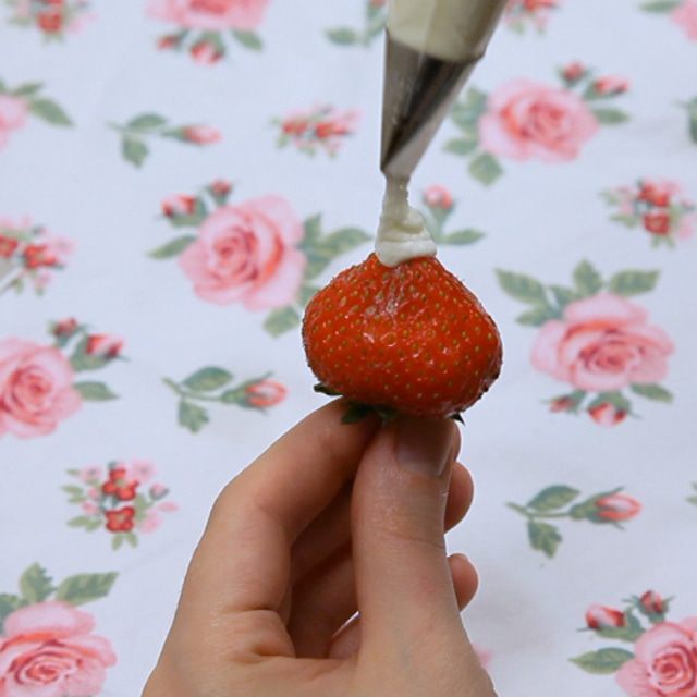 Клубничные розы