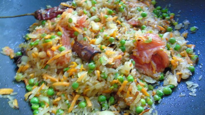 Индийский овощной пряный плов