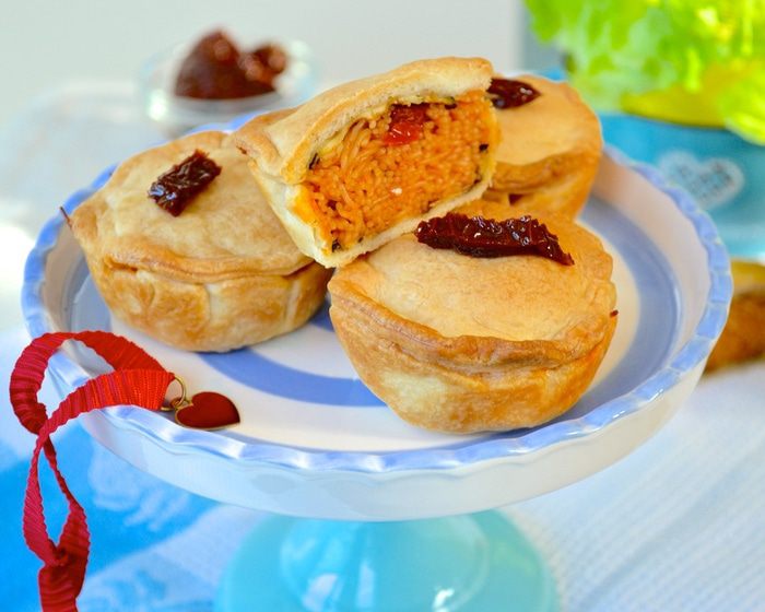 Паста в песочных корзиночках