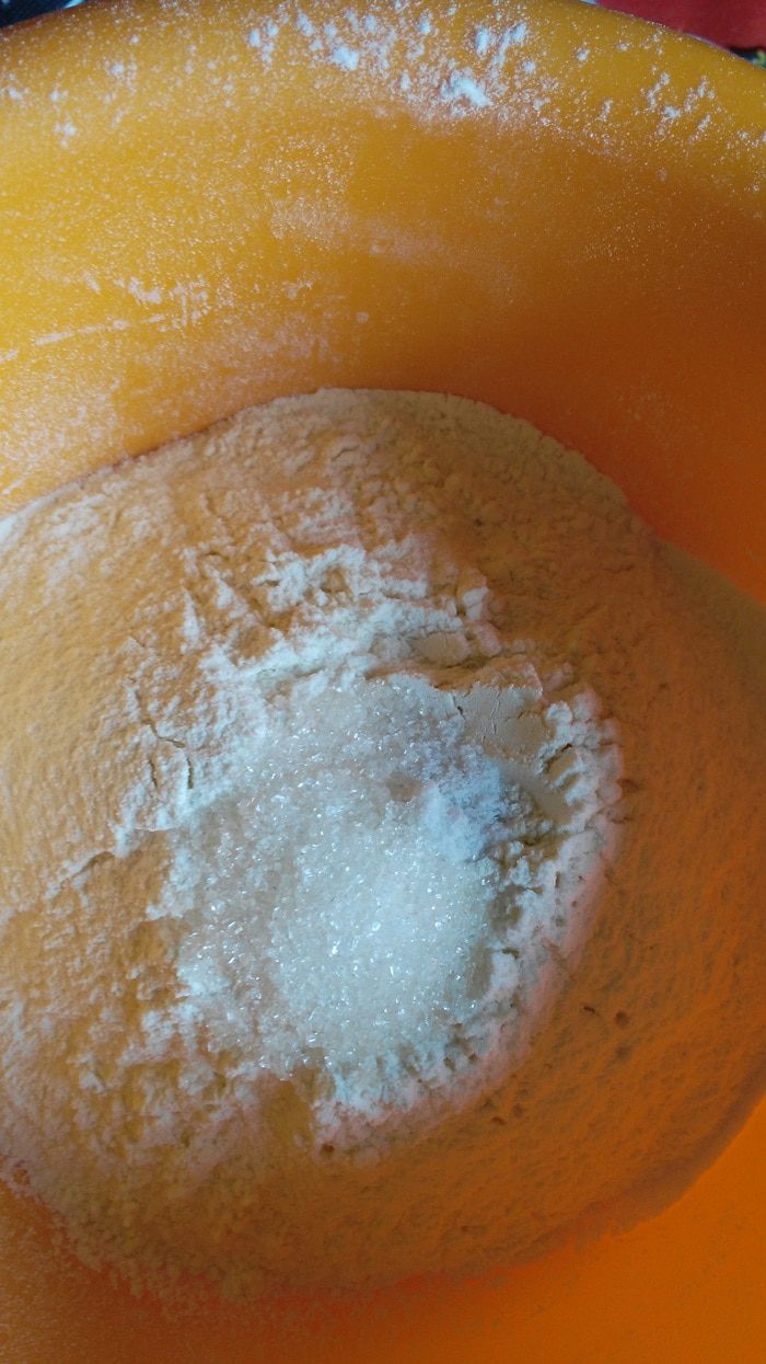 Яблочное кольцо со сливочным сыром