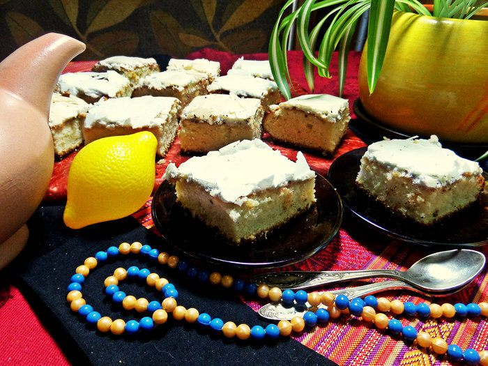 Лимонные квадратики под меренгой