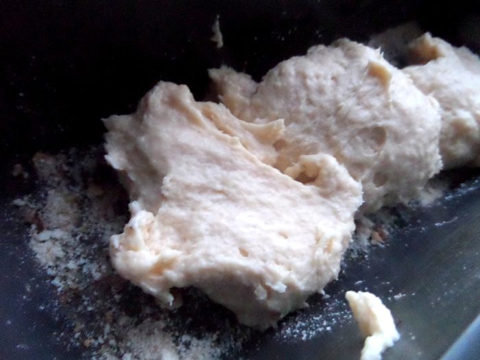 Кекс с брокколи, оливками и пармезаном