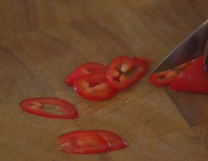 Куриные грудки в пряном сметанном маринаде