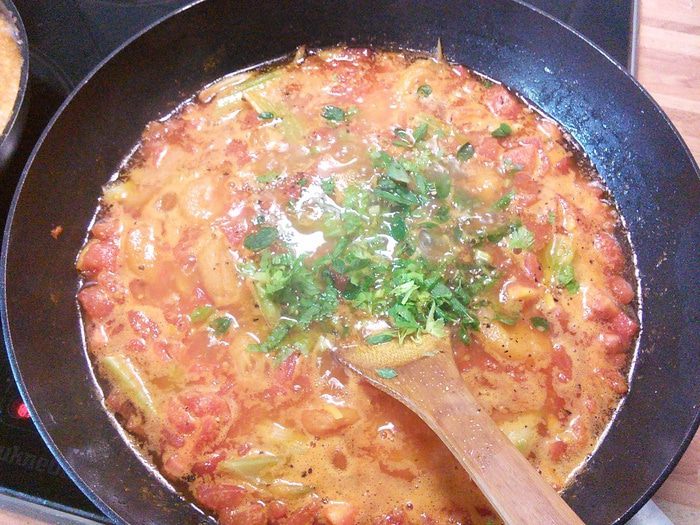 Курица с помидорами по-гречески