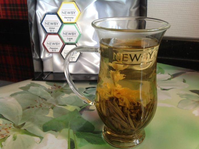 Кальцоне с рикоттой и шоколадной пастой