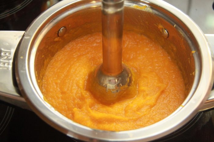 Тыквенный суп-пюре с гребешками