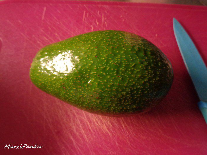 Нежный мусс из авокадо с тофу